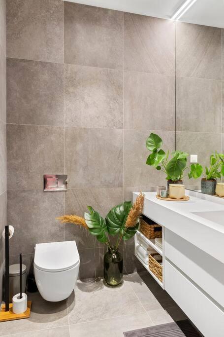 Floreasca Apartament On Business Centre Букурещ Екстериор снимка
